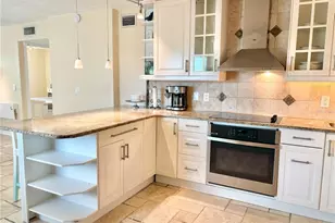 18650 Gulf Blvd, Indian Shores, FL 33785 - Photo 5