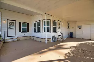 424 Tarde Logo Cir, North Port, FL 34287 - Photo 5