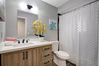 16133 Ravendale Drive, Tampa, FL 33618 - Photo 35