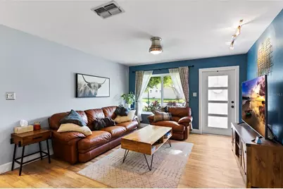 10520 Montpelier Circle, Orlando, FL 32821 - Photo 3