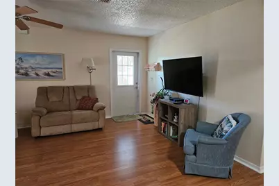 1905 Canterbury Lane #E-9, Sun City Center, FL 33573 - Photo 5