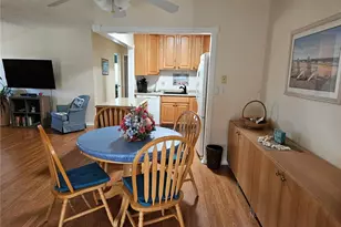 1905 Canterbury Ln, Sun City Center, FL 33573 - Photo 13