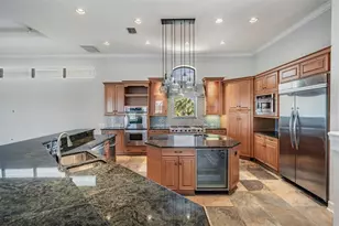 62 Central Ct, Tarpon Springs, FL 34689 - Photo 19