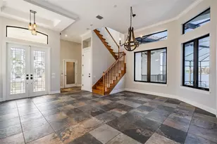 62 Central Ct, Tarpon Springs, FL 34689 - Photo 9