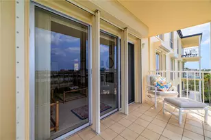 9000 Commodore Dr, Seminole, FL 33776 - Photo 19