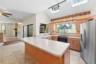 1029 43rd Ave N, Saint Petersburg, FL 33703 - Photo 7