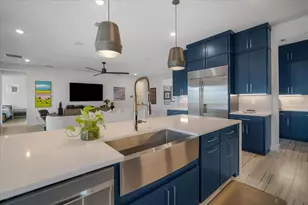 8809 Drummer Plank Dr, Wesley Chapel, FL 33545 - Photo 3