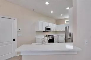 9105 Crystal Commons Way, Tampa, FL 33626 - Photo 15