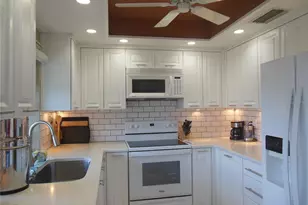 3053 Landmark Blvd, Palm Harbor, FL 34684 - Photo 7