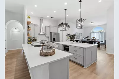 10017 Oxford Chapel Drive, Tampa, FL 33647 - Photo 7