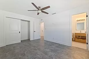 176 175th Ave E, Redington Shores, FL 33708 - Photo 17