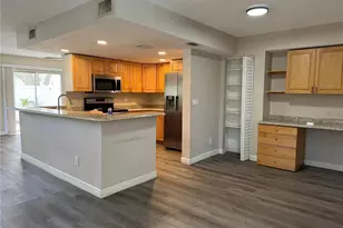 310 7th St N, Safety Harbor, FL 34695 - Photo 9