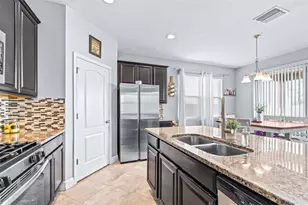 11150 Abaco Island Ave, Riverview, FL 33579 - Photo 9