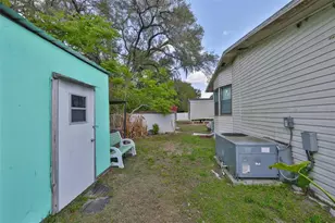 38992 Stapley Cir, Zephyrhills, FL 33540 - Photo 29