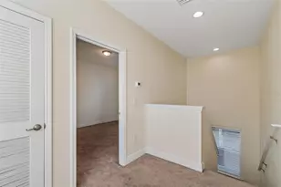 2322 W Chestnut St, Tampa, FL 33607 - Photo 15