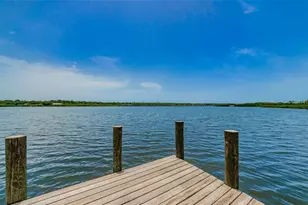 1001 Starboard Ct, Oldsmar, FL 34677 - Photo 83