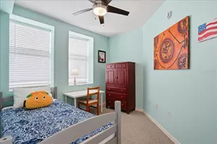 6425 Shoreline Dr, Saint Petersburg, FL 33708 - Photo 13