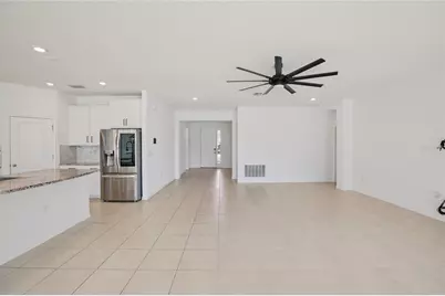 10747 Laxer Cay Loop, San Antonio, FL 33576 - Photo 9