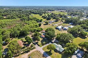 8904 Clayton Ln, Lakeland, FL 33809 - Photo 19