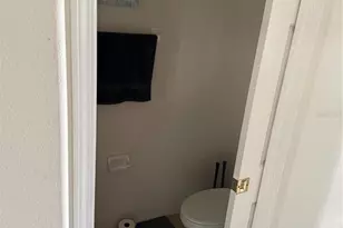 5345 60th Ave N, Saint Petersburg, FL 33709 - Photo 19