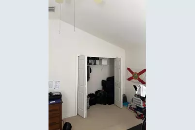 5345 60th Avenue N, Saint Petersburg, FL 33709 - Photo 7