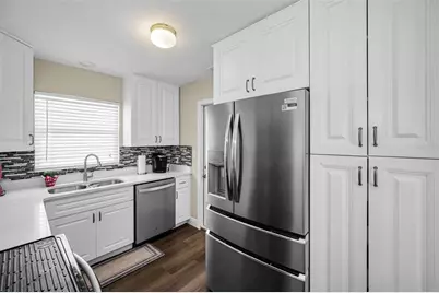 7418 Cedar Street NE, Saint Petersburg, FL 33702 - Photo 13