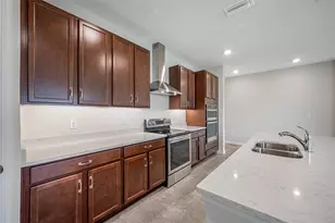 11810 Tetrafin Dr, Riverview, FL 33579 - Photo 5