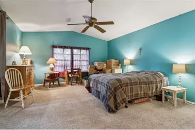 8006 N Temple Place, Tampa, FL 33617 - Photo 13