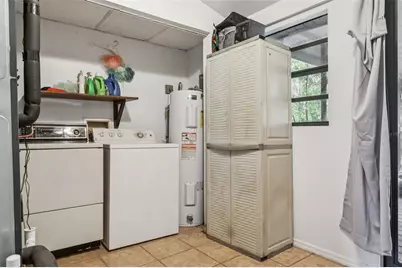 8006 N Temple Place, Tampa, FL 33617 - Photo 19