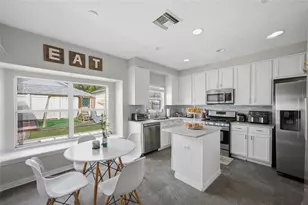 24927 Portofino Dr, Lutz, FL 33559 - Photo 13