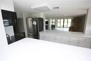 19701 Gulf Blvd, Indian Shores, FL 33785 - Photo 35