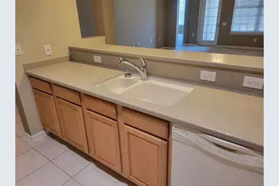 7905 N Seminole Boulevard #3404, Seminole, FL 33772 - Photo 3