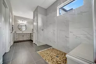 3549 Secluded Ct, Sarasota, FL 34240 - Photo 19