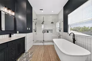 4433 Sweetwater Dr, Tampa, FL 33615 - Photo 29