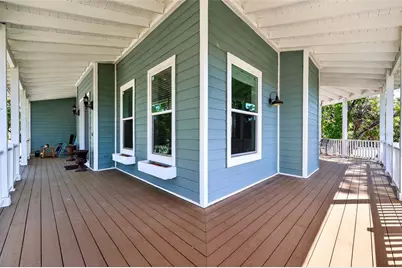 4433 Sweetwater Drive, Tampa, FL 33615 - Photo 11