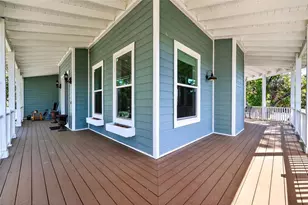 4433 Sweetwater Dr, Tampa, FL 33615 - Photo 11