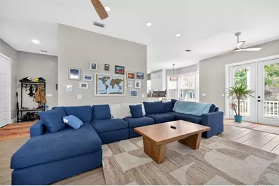 4433 Sweetwater Drive, Tampa, FL 33615 - Photo 19