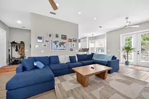 4433 Sweetwater Dr, Tampa, FL 33615 - Photo 19