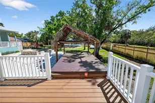 4433 Sweetwater Dr, Tampa, FL 33615 - Photo 51