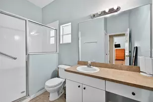 4433 Sweetwater Dr, Tampa, FL 33615 - Photo 81