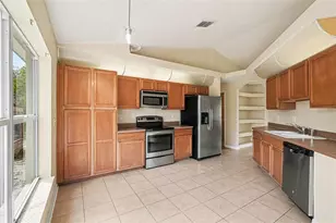 12276 Snow Goose Ave, Brooksville, FL 34614 - Photo 9