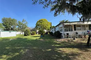 38437 Beniger Dr, Zephyrhills, FL 33540 - Photo 21