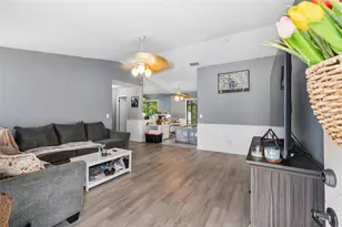 9917 Lake Dr, New Port Richey, FL 34654 - Photo 7