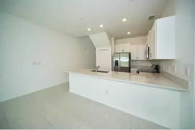 32134 Powderpuff Mimosa Drive, San Antonio, FL 33576 - Photo 5