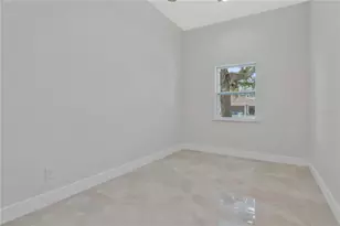 1702 E Annona Ave, Tampa, FL 33612 - Photo 21