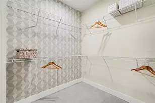 1721 W Perio St, Tampa, FL 33612 - Photo 23