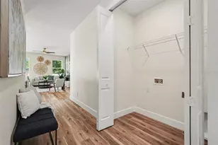 1721 W Perio St, Tampa, FL 33612 - Photo 5