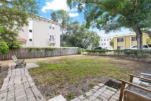 3206 W Azeele St, Tampa, FL 33609 - Photo 21