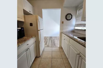3206 W Azeele Street #227, Tampa, FL 33609 - Photo 5