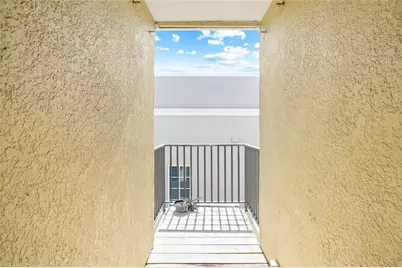 3206 W Azeele Street #227, Tampa, FL 33609 - Photo 5